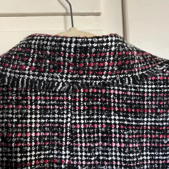 Chico"s Black Pink Plaid Tweed Fringe Blazer Size XL - Picture 7 of 9
